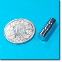 Kleiner und dicker Neodym Scheibenmagnet 5 x 5 mm.